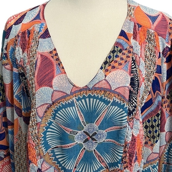 Vintage America Women’s Plus Size Boho Top with Bell Sleeves Size 3X - Picture 5 of 12